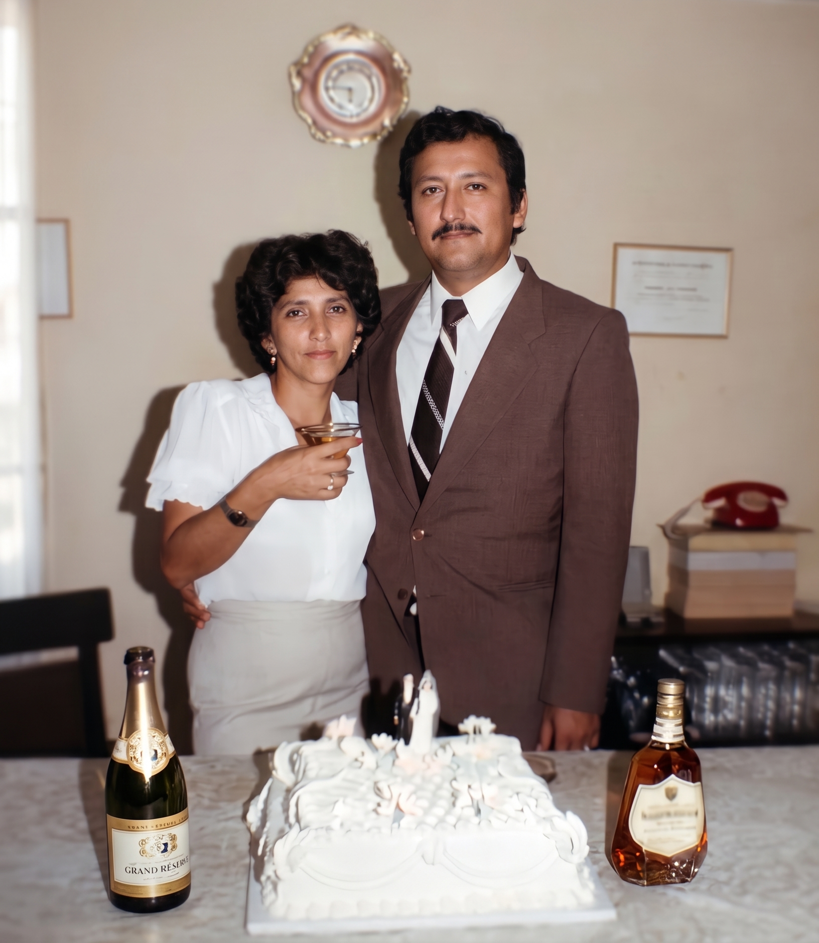 Charito y Grover en su día de matrimonio